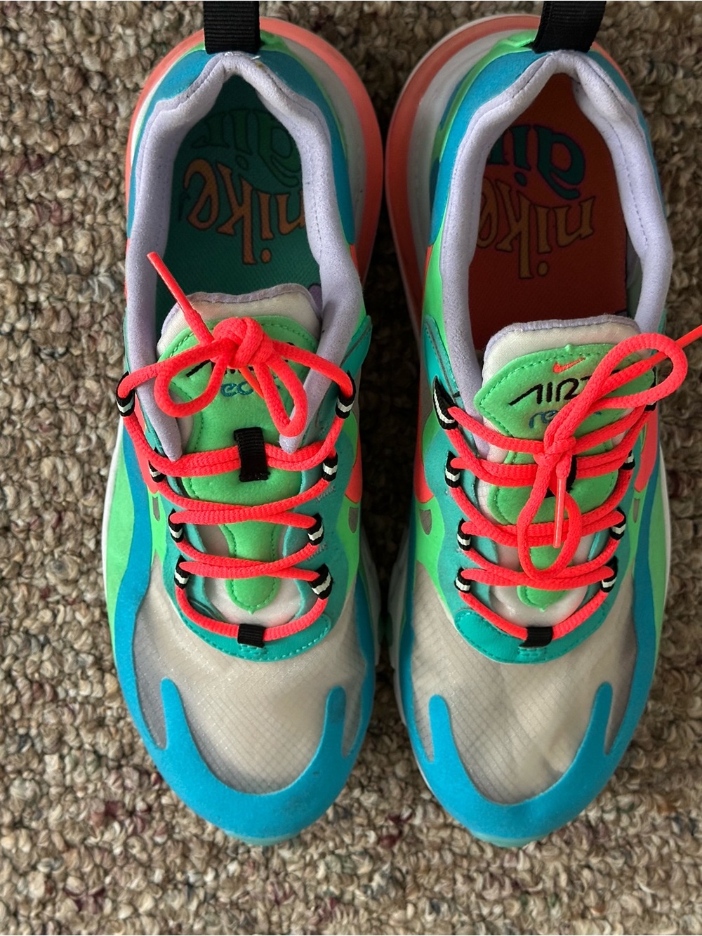 Nike women’s Multicolor Teal, Green and Coral Sneakers - Picture 4 of 8